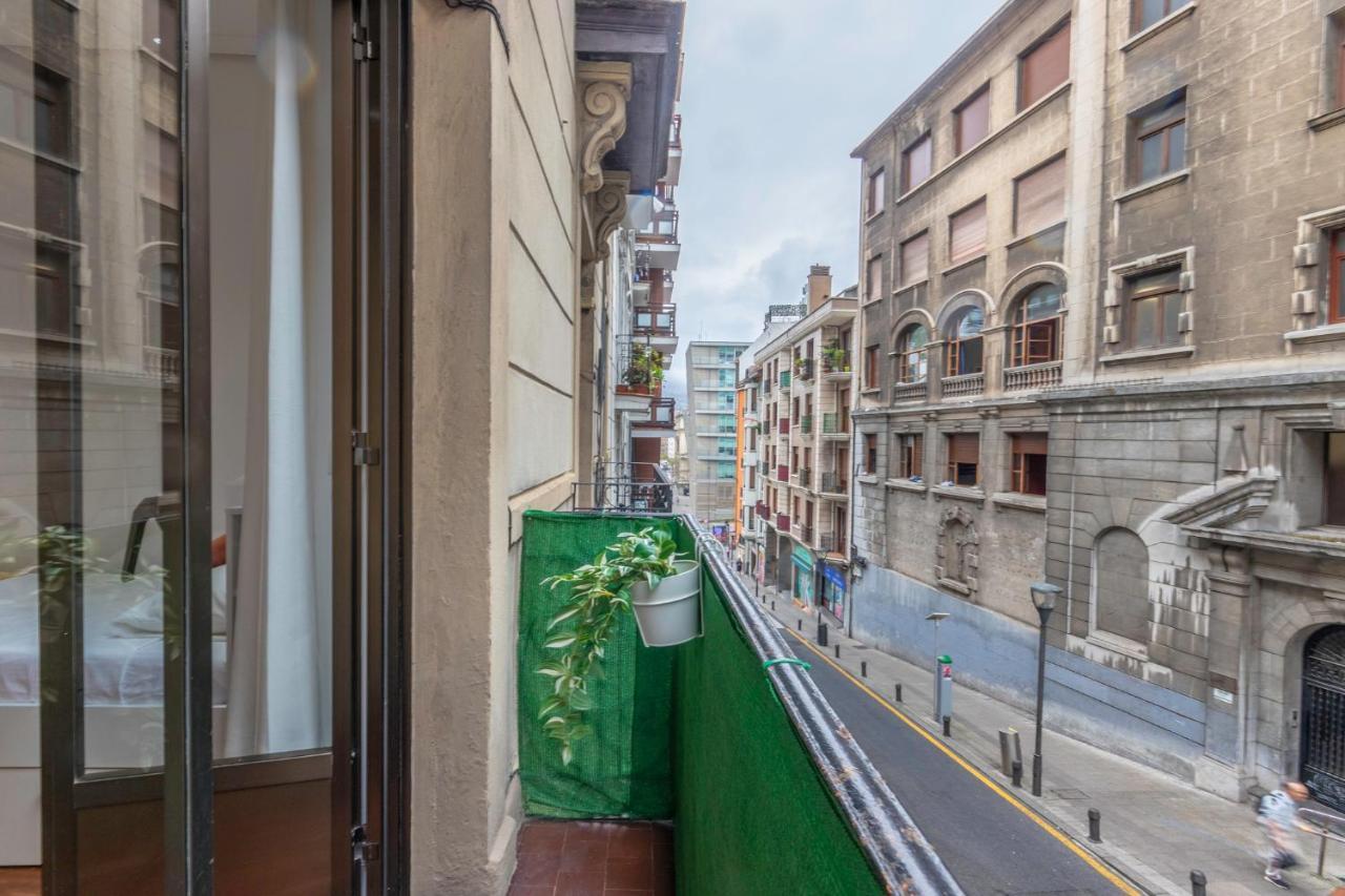 Inar Centrico Apartamento Junto Ayuntamiento & Ria 빌바오 외부 사진